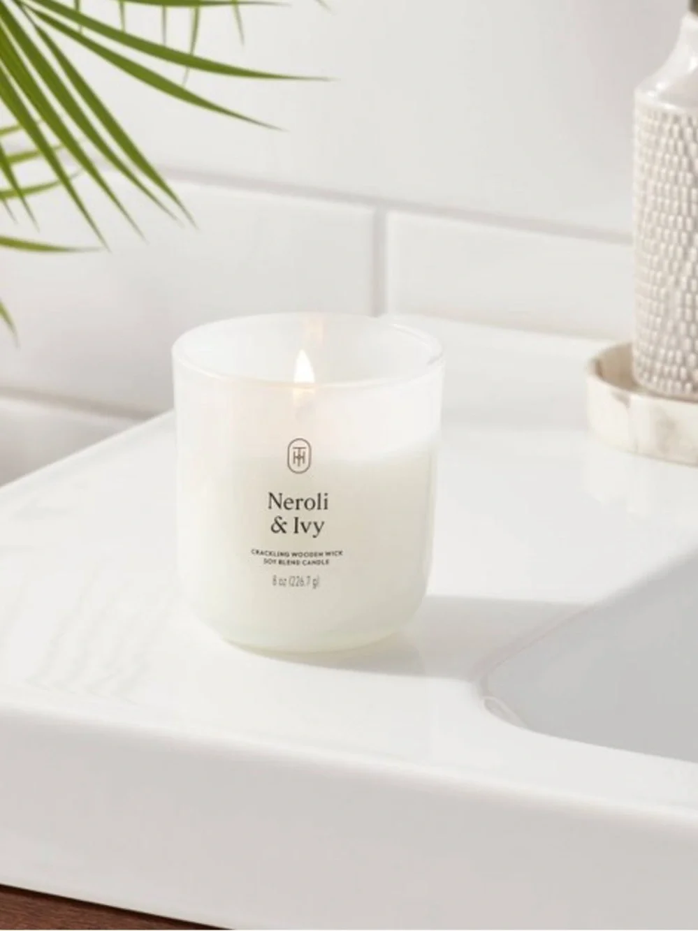 THRESHOLD NWT Milky Glass Wooden Wick Neroli and Ivy Jar Candle 8oz
